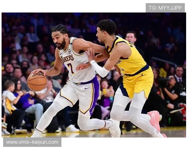 湖人五连胜稳居西部第三,三巨头化学反应趋于成熟